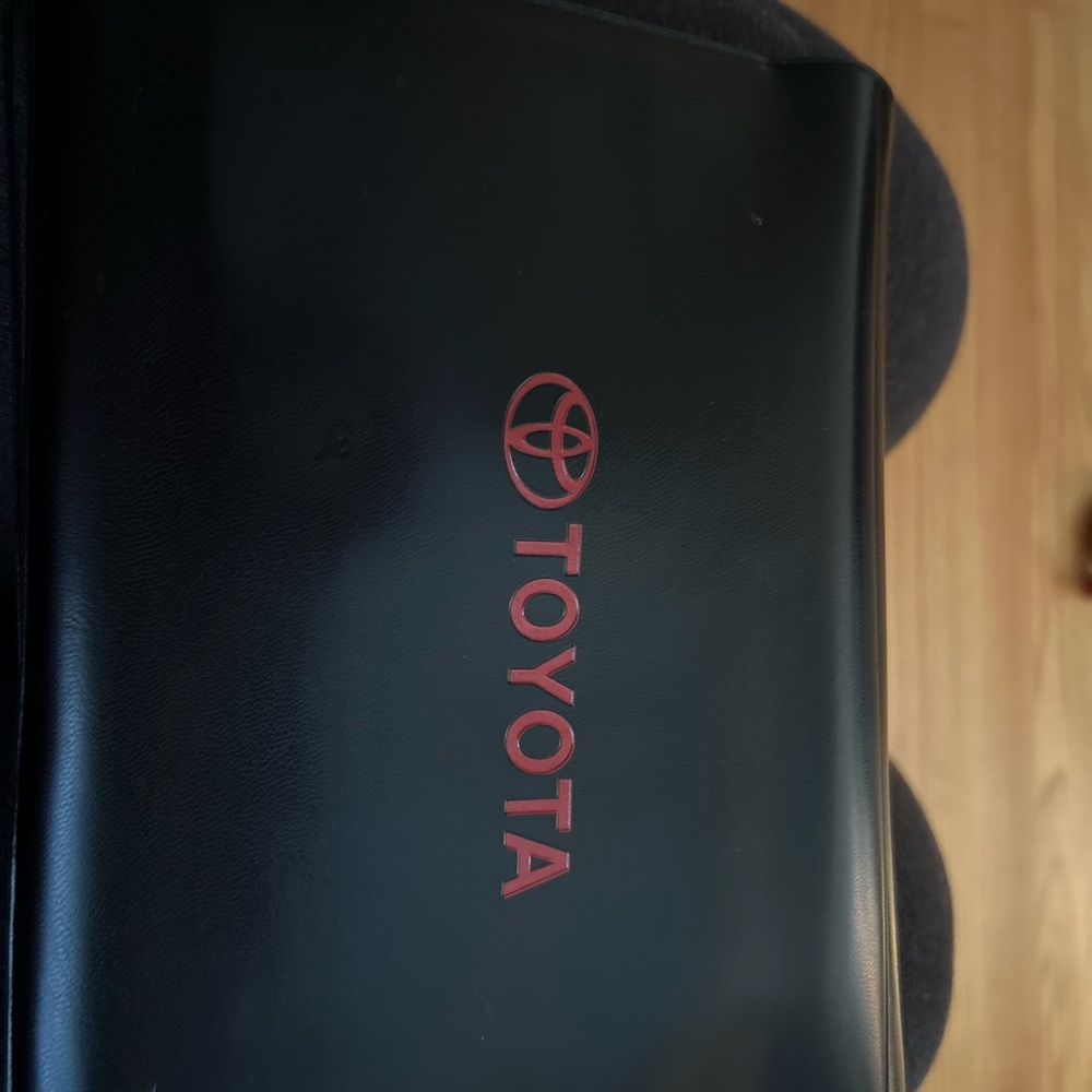 2019 Highlander Toyota Manual AWD